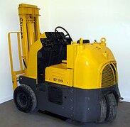 Brixia - Muletto vecchio storico Ecco uno dei primi modelli di muletto carrello elevatore